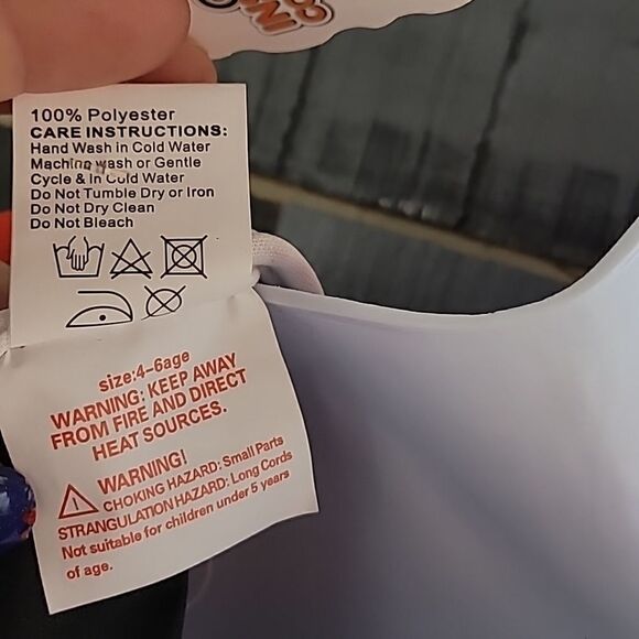 Court Jester Red, White, & Black Costume Girl's Size 4-6T - Picture 9 of 10